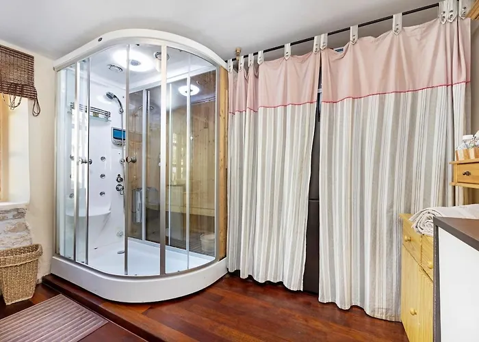 Ulika By Istrialux 크르니카